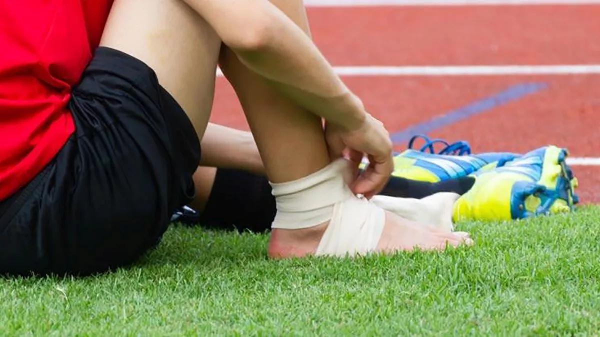 vendaje pies para jugar futbol - Cómo se llama lo que usan los futbolistas en los pies