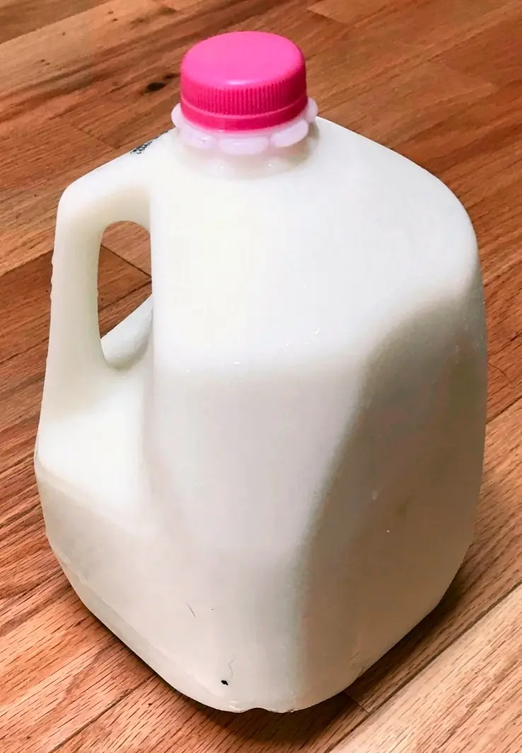 milk jug - Cuánto cuesta una jarra de leche