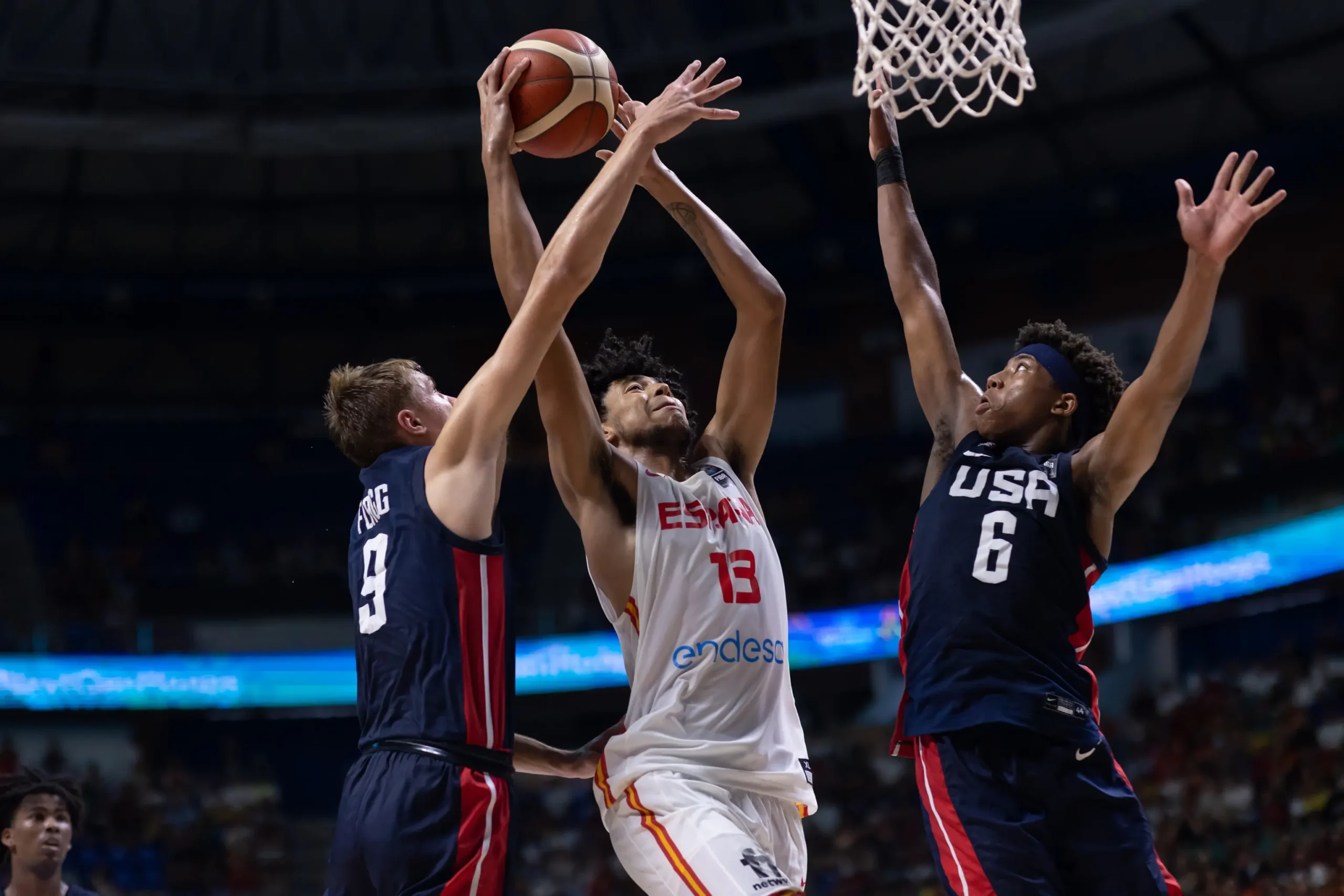 de cuantos tiempos se juega el basquetbol - Cuántos tiempos fuera tiene un partido de baloncesto