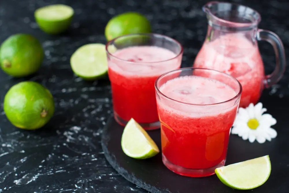 jugo de fresa y limon - Qué beneficios tiene la limonada de fresa