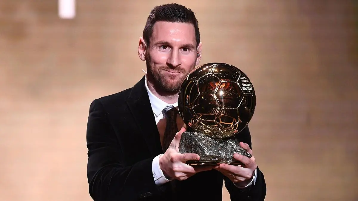 jugar al futbol es sencillo - Qué dijo Johan Cruyff de Messi