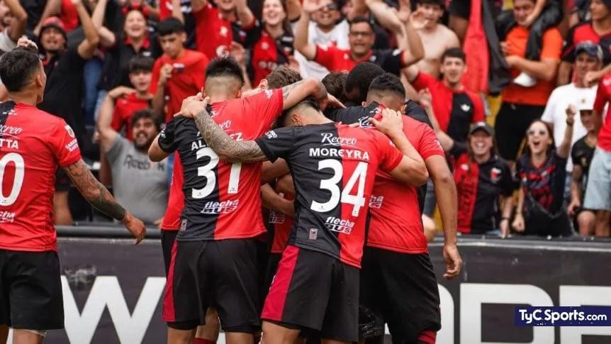 colon juega en colombia - Qué pasó con Colón de Santa Fe