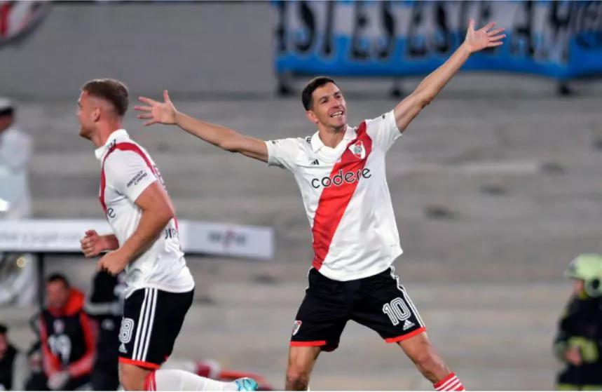 porque river juega con suplentes - Quién tiene más copas entre Boca y River